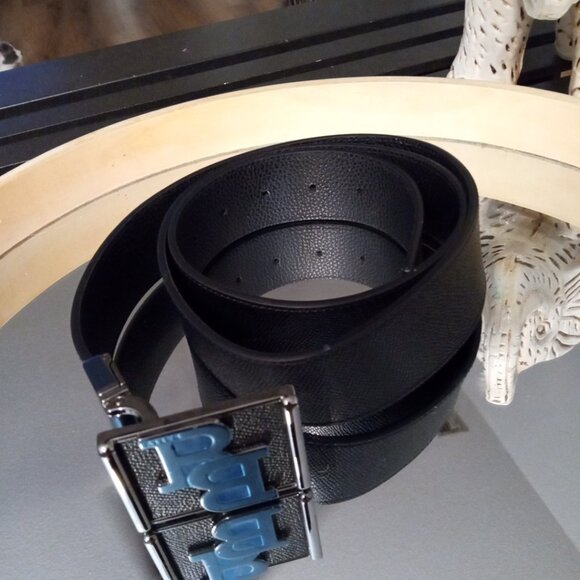 Bally B 46 inch black leather belt with square monogram blue and silver buckle e - Picture 4 of 8